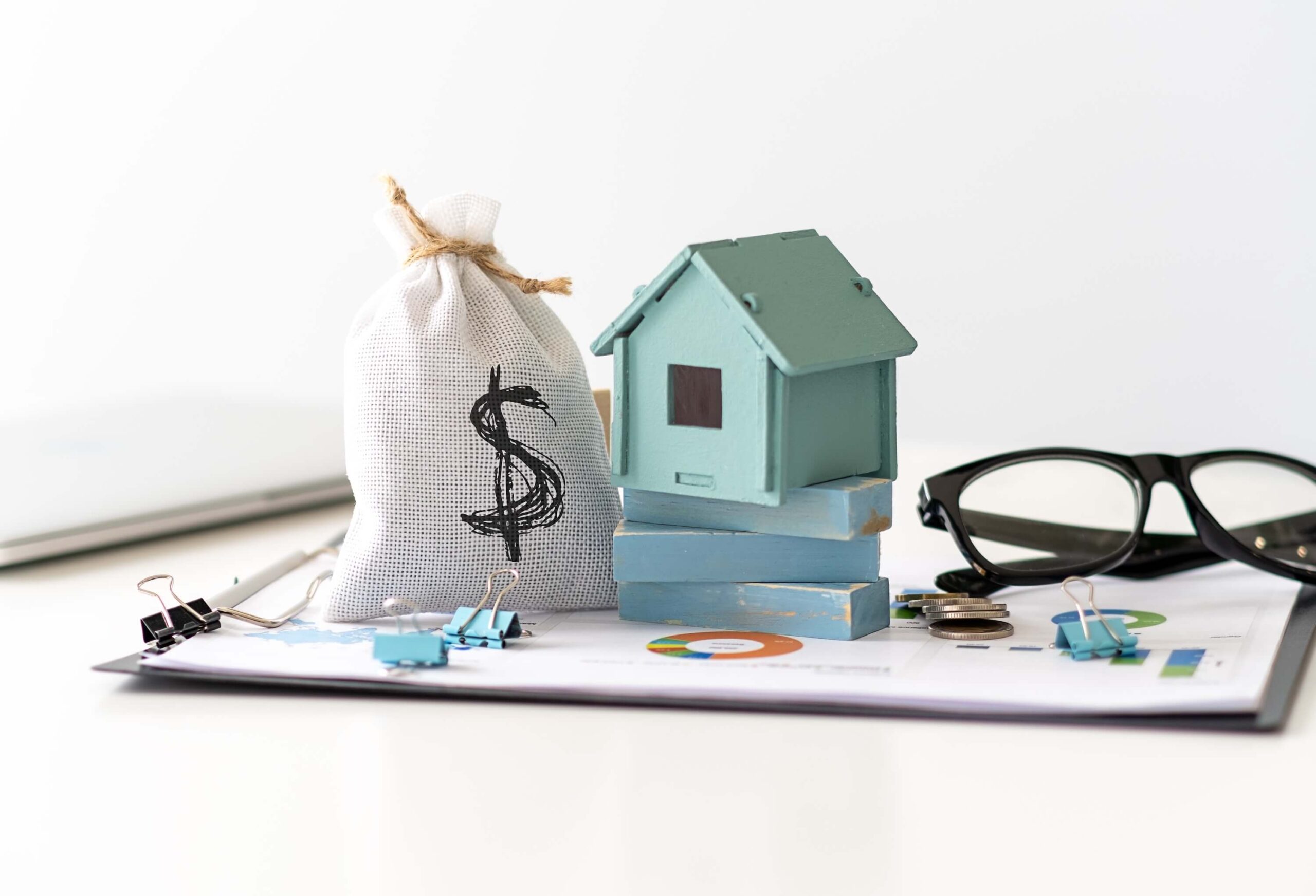 Real estate budget concept